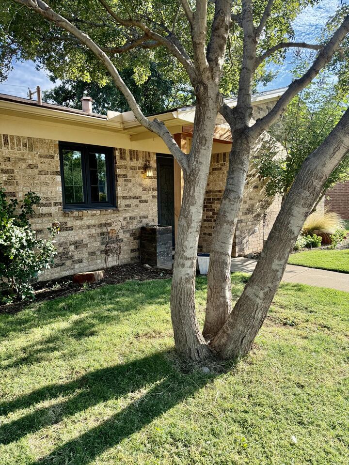 Property Photo: 1109 15th Street TX 79363