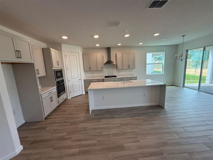 Property Photo:  903 Pointe Emerson Boulevard  FL 32703 