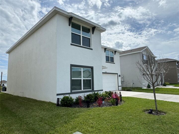 Property Photo: 37124 Goffaux Loop FL 33541