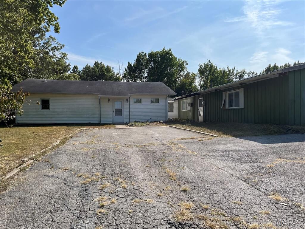 Property Photo:  168 Lakeview Road  MO 63369 