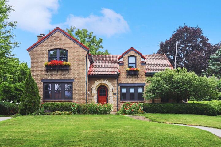 Property Photo:  6304 Upper Pkwy  WI 53213