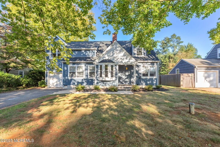 Property Photo:  40 New Street  NJ 07722 