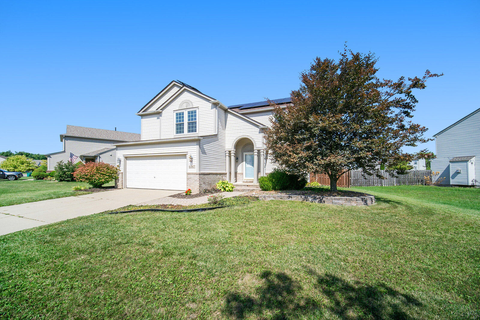 Property Photo: 6447 Oakhurst Drive MI 48197