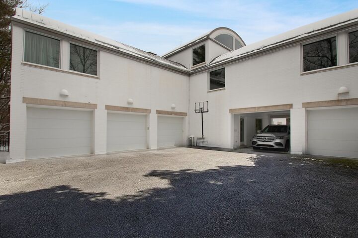 Property Photo:  732 Bronson Lane  IL 60035 