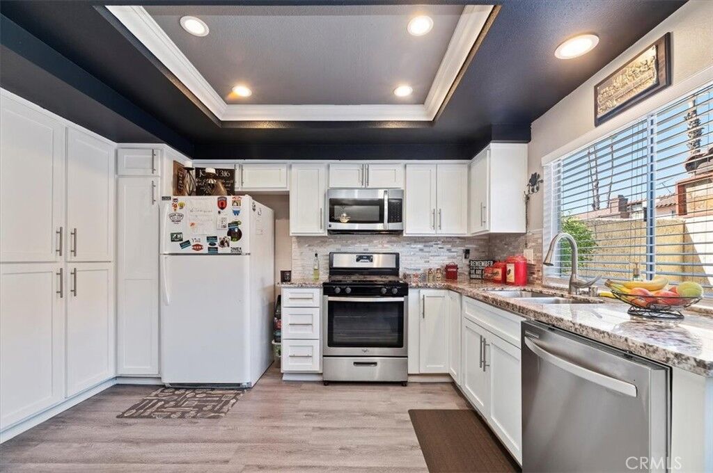 Property Photo:  1077 Santo Antonio Drive 65  CA 92324 