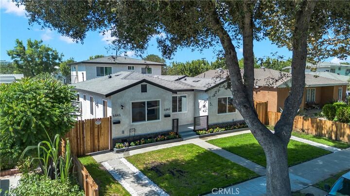 Property Photo:  6843 Delta Avenue  CA 90805 