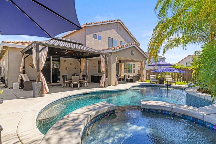 Property Photo:  2216 Cumberland Loop  CA 95747 