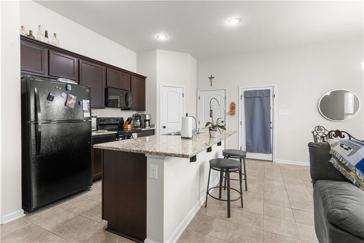 Property Photo:  1001 E Creek Court  LA 70435 
