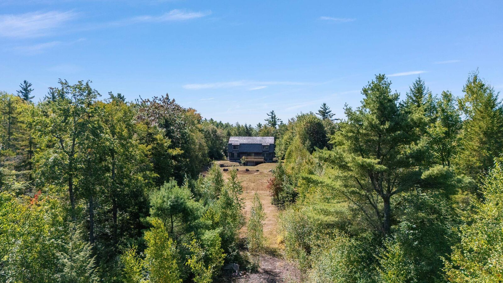 Property Photo: 868 Nh Route 119 W NH 03447