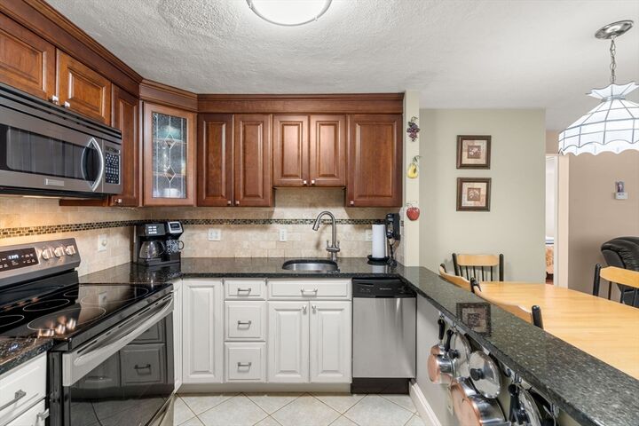 Property Photo: 1105 Lexington Street 9-2 MA 02452