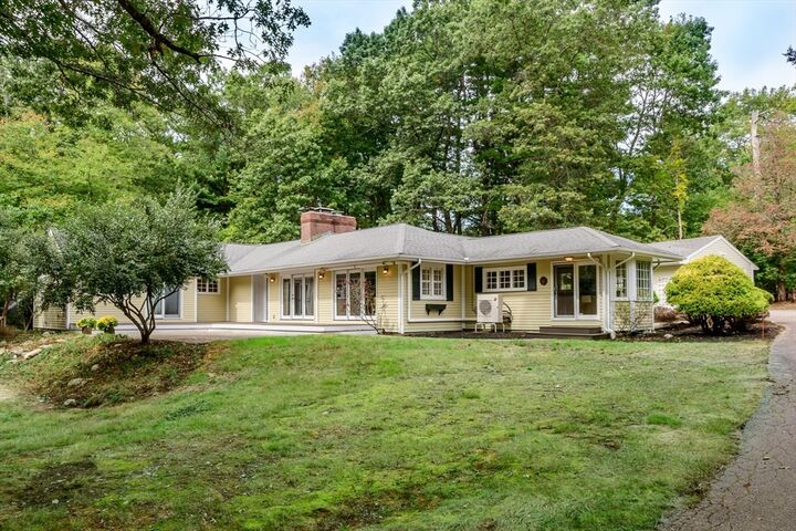 6 Brook Street  Sherborn MA 01770 photo