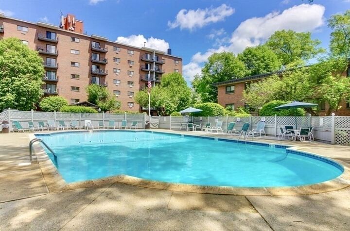 Property Photo:  1321 Worcester Rd 603  MA 01701 