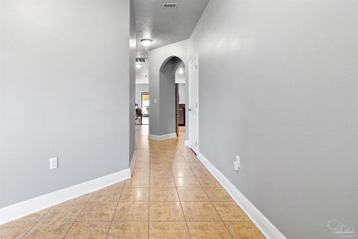 Property Photo: 1794 Coast Ct FL 32563