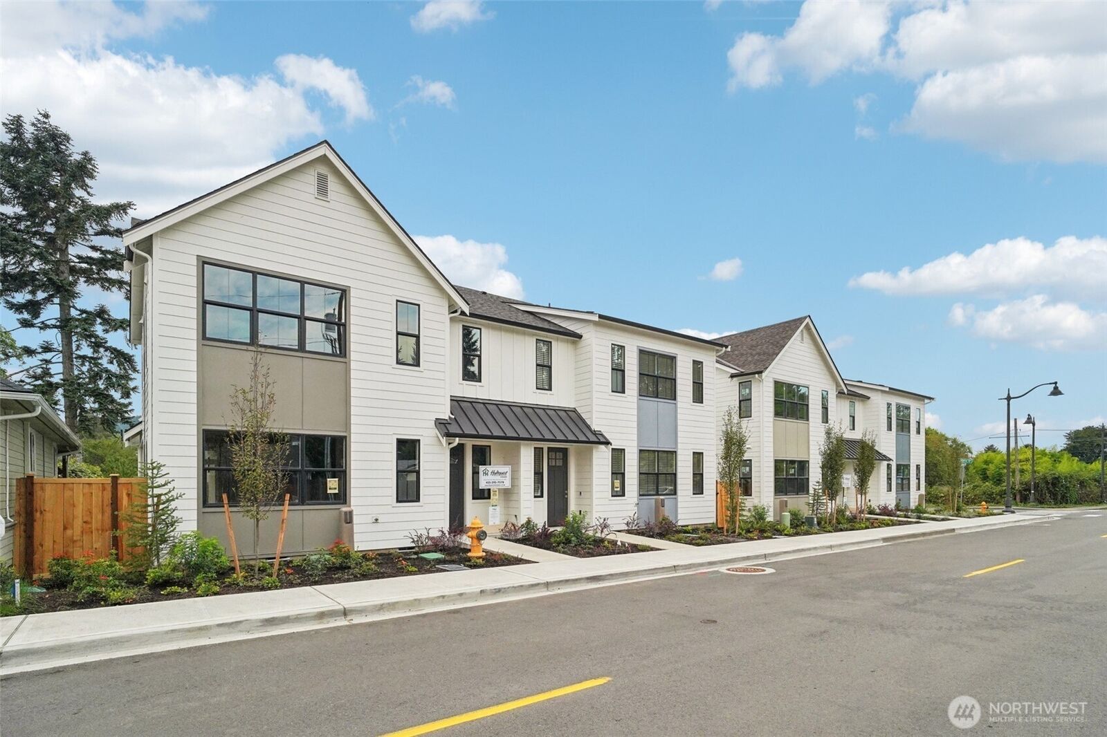 Property Photo: 4295 Stossel Avenue WA 98014