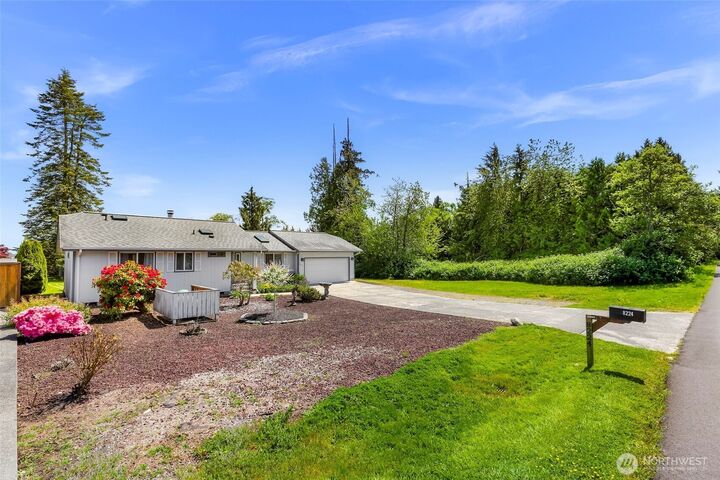 8224  Quinault Road  Blaine WA 98230 photo