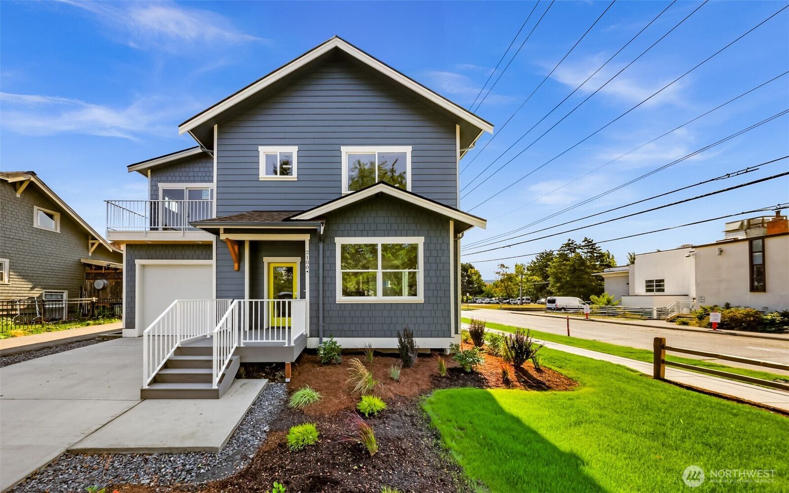 Property Photo:  2100  C Street  WA 98225 