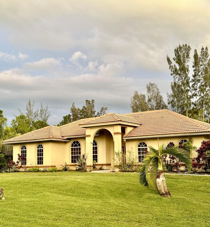 Property Photo: 13638 88th Place N FL 33412