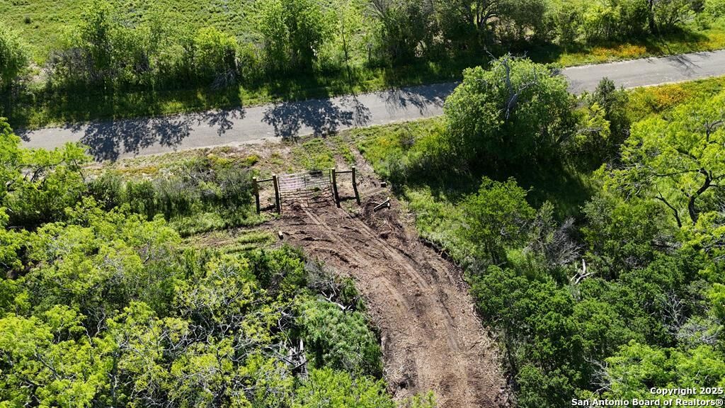 Property Photo: 000 Mineral Cemetary 78102