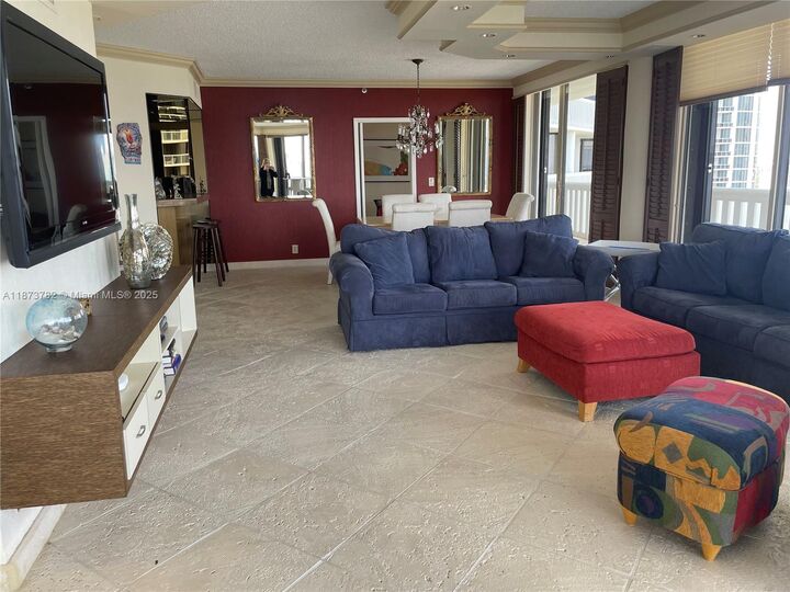 Property Photo: 3000 Island Blvd 2405 FL 33160
