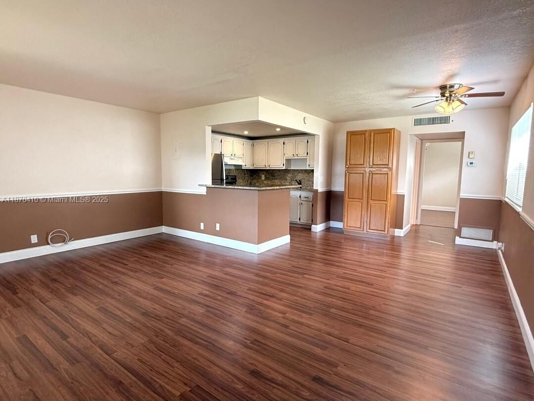 Property Photo:  407 Brittany I 407  FL 33446 