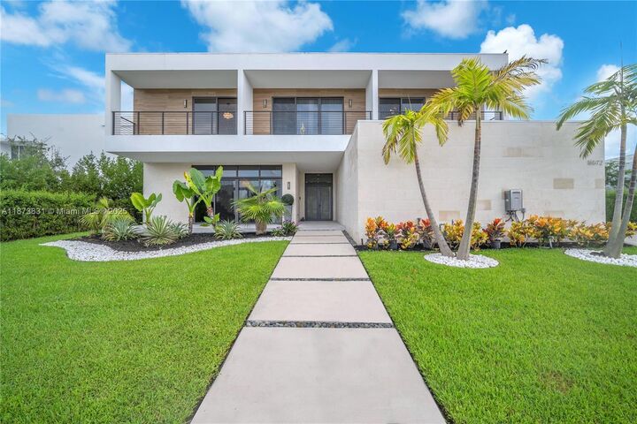 16572 S Botaniko Dr S  Weston FL 33326 photo