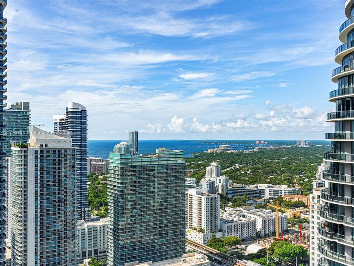801 S Miami Ave 4402  Miami FL 33130 photo