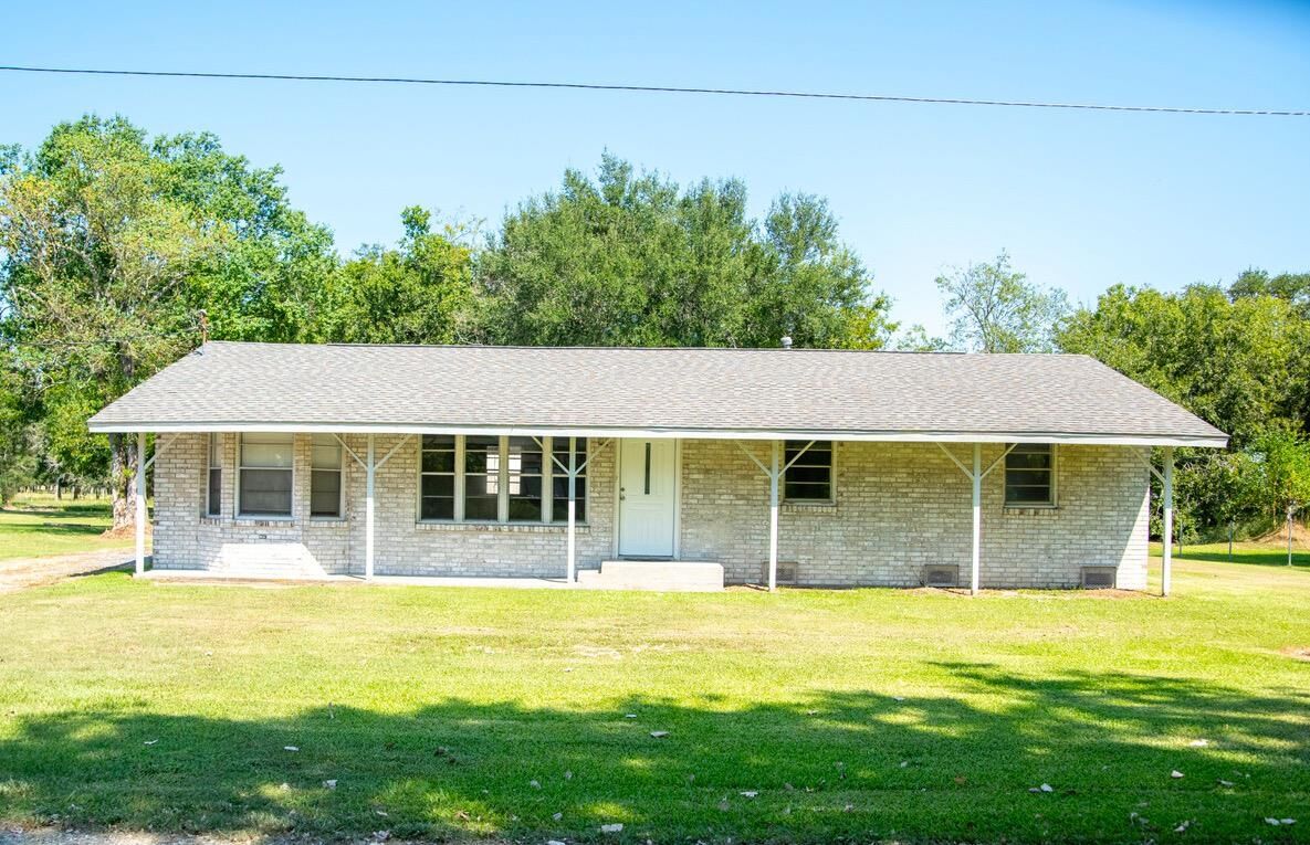 Property Photo: 11545 Nona Dr TX 77705
