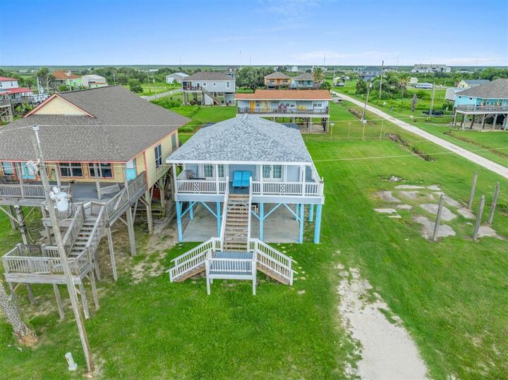 Property Photo:  122 Beach Boulevard  LA 70631 