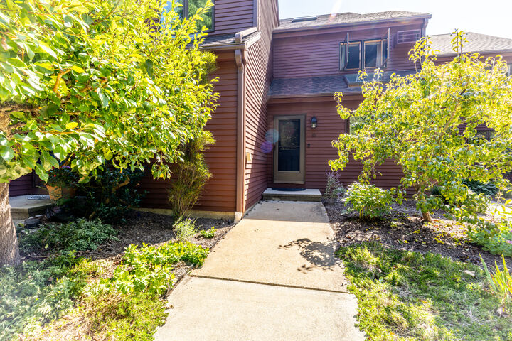 Property Photo:  97 West Main Street 15  CT 06357 