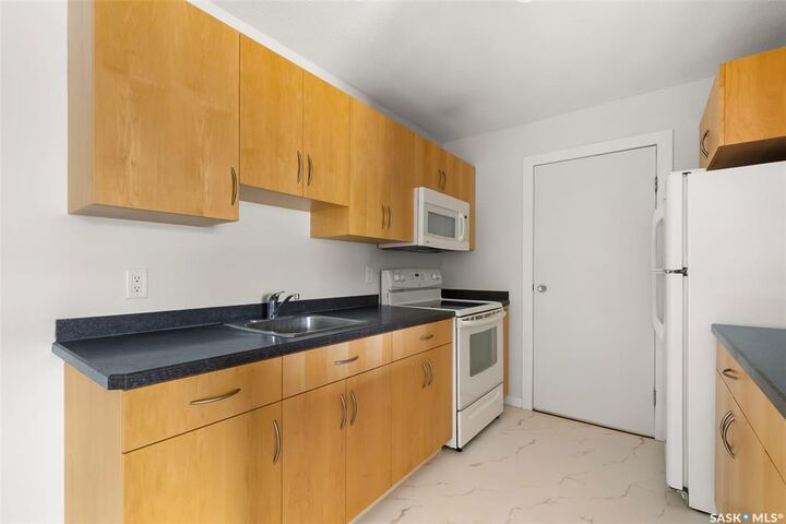 Photo de la propriété:  2511 Neff Road 203  SK S4V 1C1 