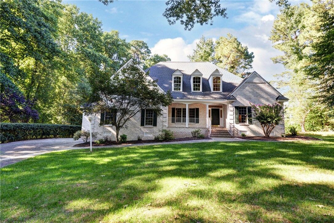 Property Photo:  125 Yorkshire Drive  VA 23185 