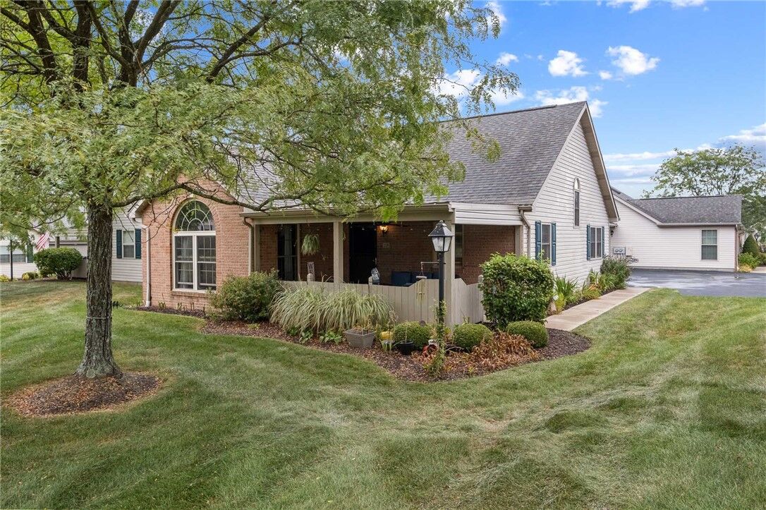 Property Photo: 118 Pony Dr PA 15042