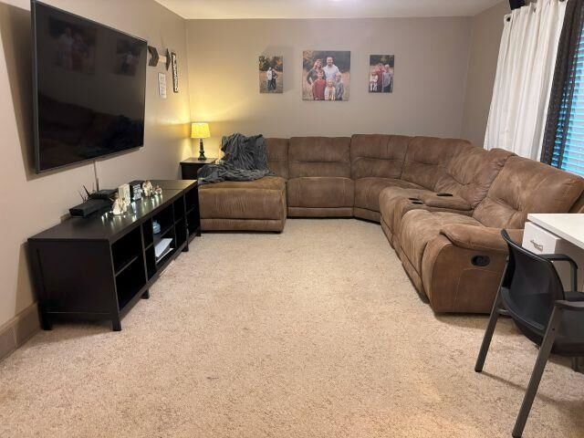 Property Photo:  1906 Laurel St.  SD 57066 