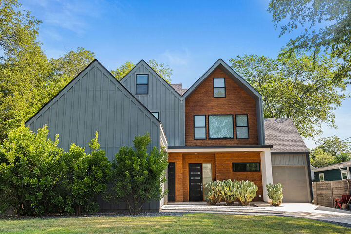 1912 Romeria Drive B  Austin TX 78757 photo