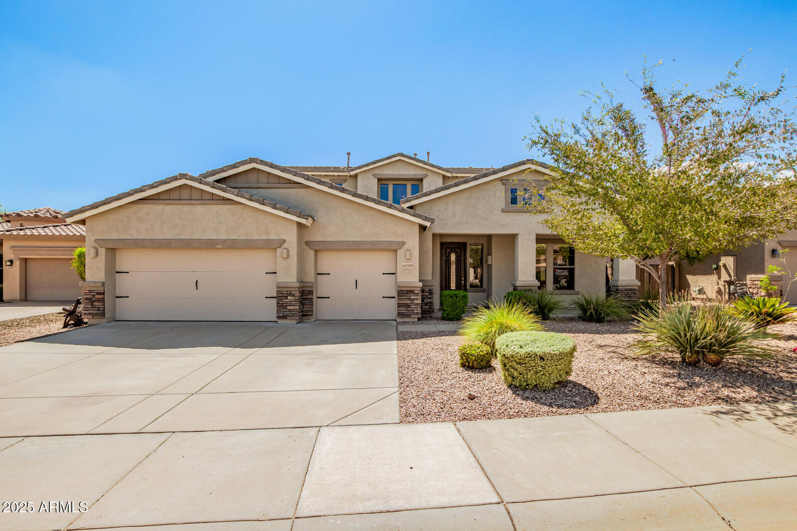 Property Photo: 12335 W Milton Drive AZ 85383