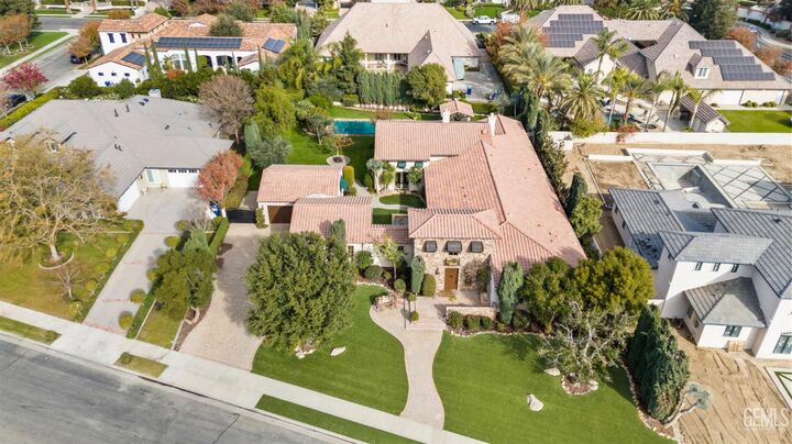 Property Photo: 10208 Keswick Drive CA 93311