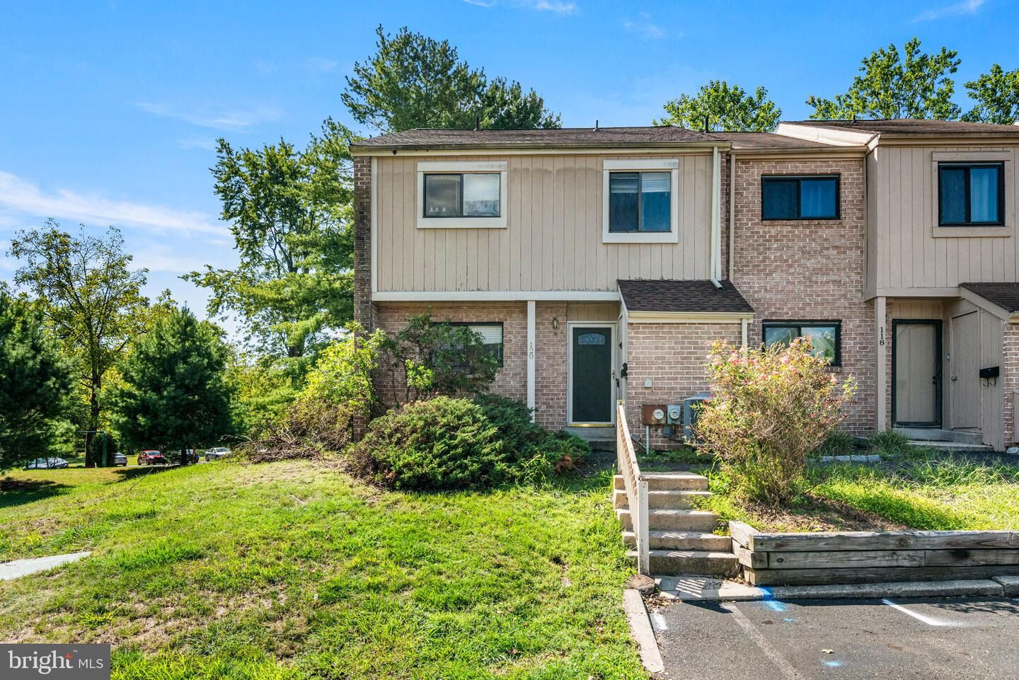 Property Photo: 120 Sycamore Court PA 19426