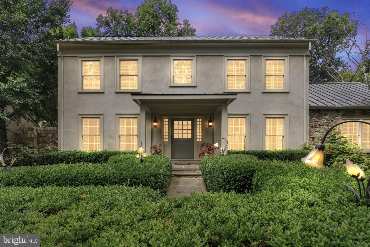 Property Photo: 21497 Hibbs Bridge Road VA 20117