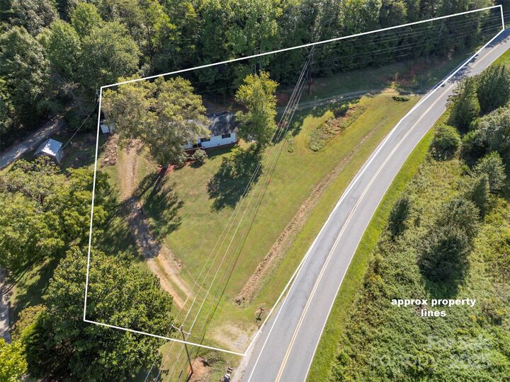 Property Photo:  350 Oscar Justice Road  NC 28139 