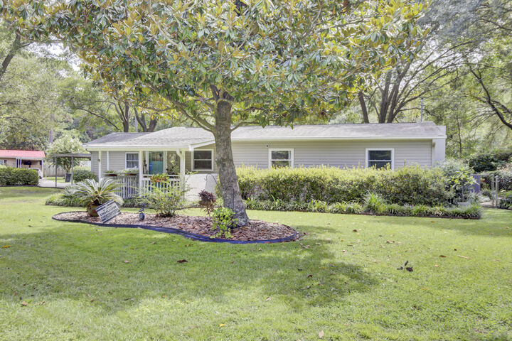 Property Photo: 363 Timothy Street SC 29407