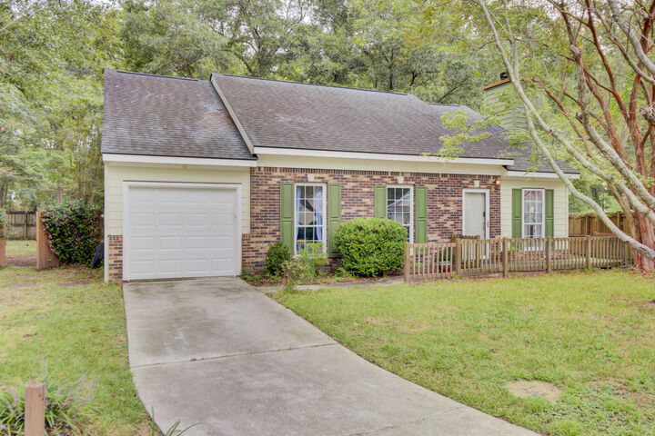 Property Photo:  100 Laurel Ridge Road  SC 29418 