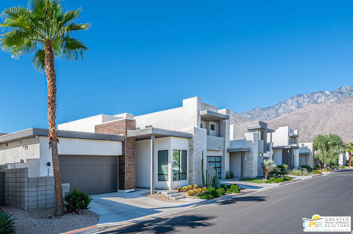 Property Photo:  2759 Mystic Mountain Vw  CA 92262 