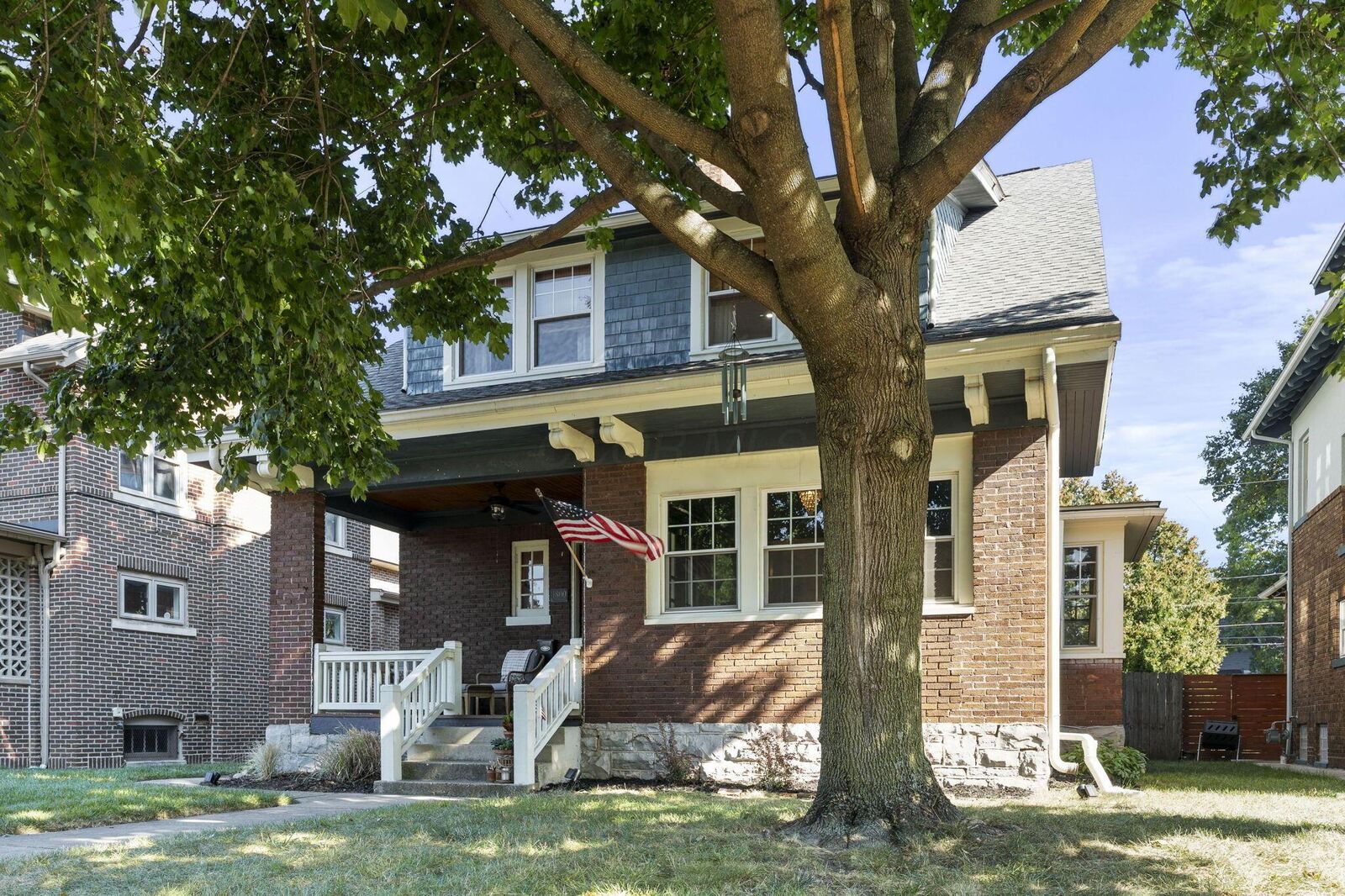 Property Photo:  1800 Franklin Avenue  OH 43205 