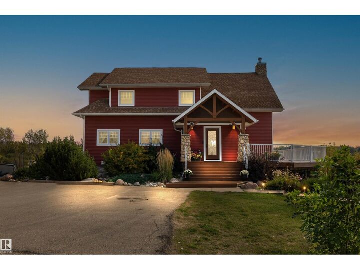 Property Photo:  #27 54108 Rge Road 280  AB T7Z 3V3 