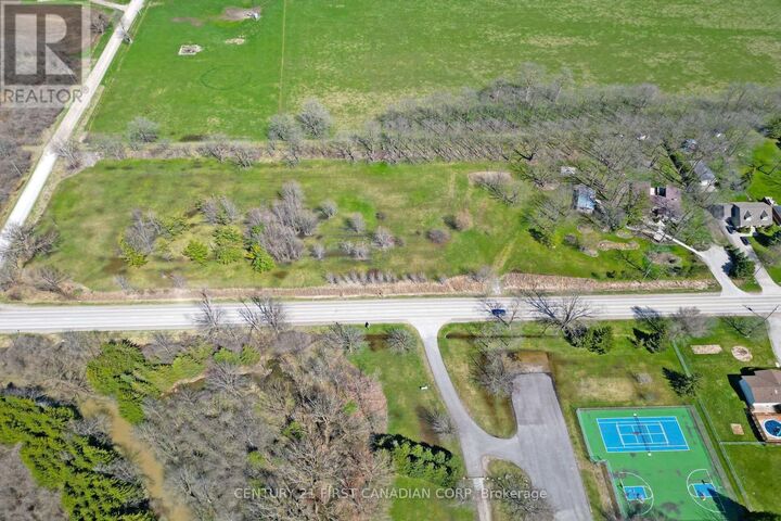 Property Photo: 23992 Denfield Road ON N0M 1P0