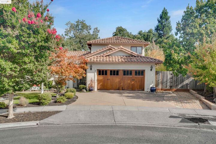 Property Photo:  17 Pomo Ct  CA 94558 