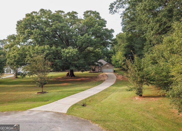 Property Photo: 229 Kelly Farms Drive GA 30251
