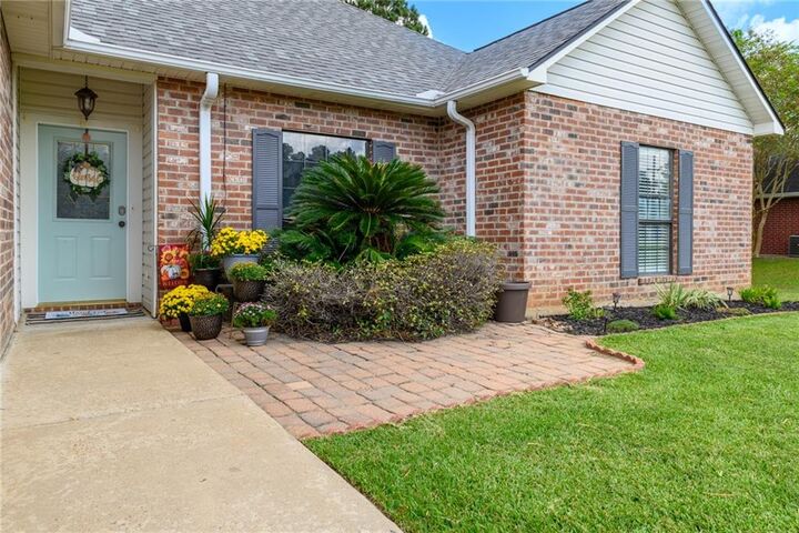 Property Photo: 1024 Amber Lane LA 71360