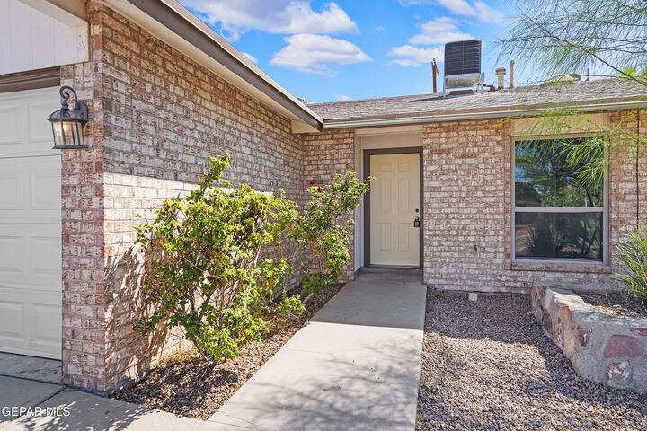 Property Photo:  1016 Oneida Drive  TX 79912 