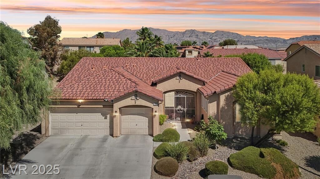 Property Photo: 1308 Silent Sunset Avenue NV 89084